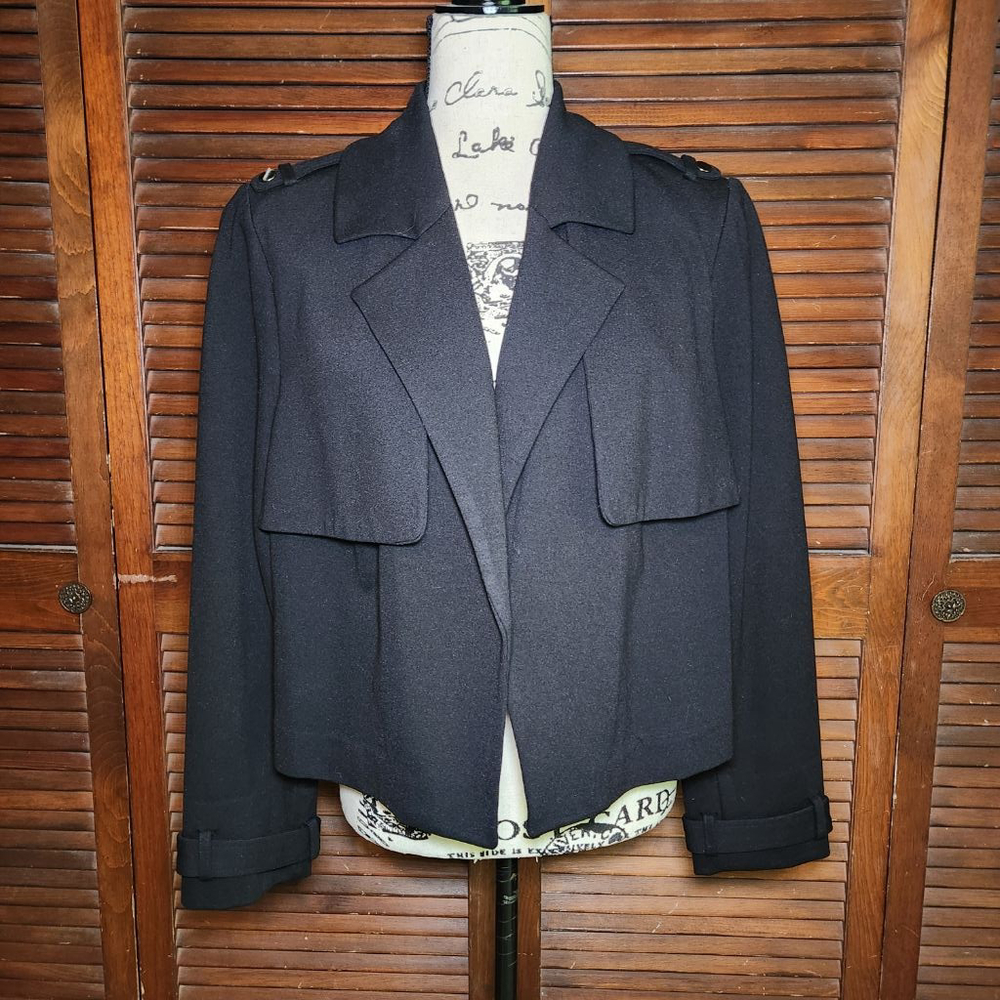 Chicos Black Cropped Trench Jacket Coat